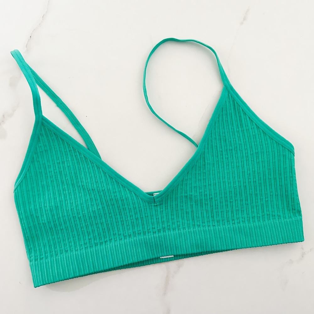 Colsie Ribbed Triangle Bralette - NWOT small